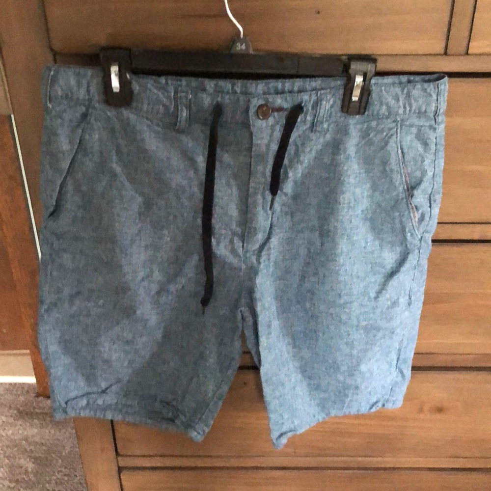 Men’s Bullhead brand shorts